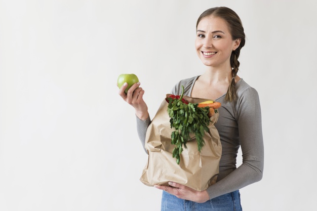 Bianca Enricone - Como Tratar Problemas Gástricos De Forma Natural - Detox Kriyá - Foto Divulgação